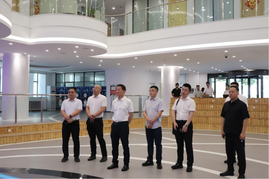 省尊龙凯时集团：“四个导向” 推动调查研究提质增效